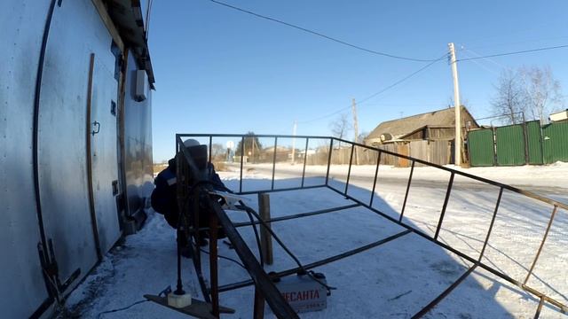 Прицеп из под лодки переделываем на грузовой (изготовление и установка кузова) смотреть онлайн