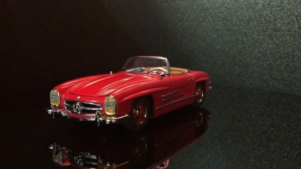 1960 Mercedes Benz 300 SL Roadster - Franklin Mint 1:24