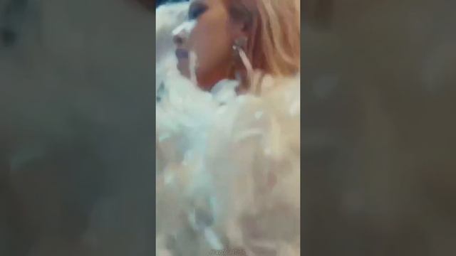 ROSÉ ‘On The Ground’ edit video смотреть онлайн
