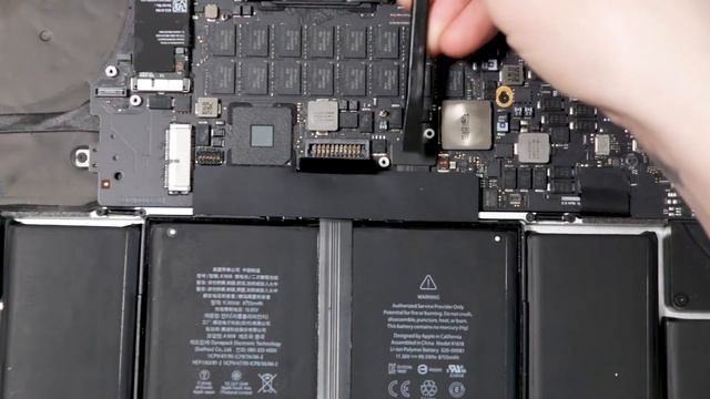 Fixing My Husband’s Computer [MacBook Pro 15' Mid 2015] Battery and Speaker Replacement смотреть онлайн