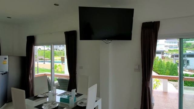 Отличный комплекс одно и двухспальных вилл в районе Тонг Сала о. Панган. Цена от 25 000 бат в месяц смотреть онлайн