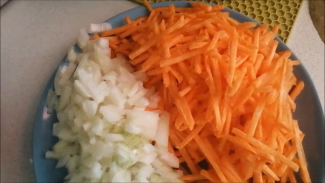 БОРЩ!? ВКУСНЕЙШИЙ БОРЩ без лишних заморочек и дорогих ингредиентов!??? смотреть онлайн