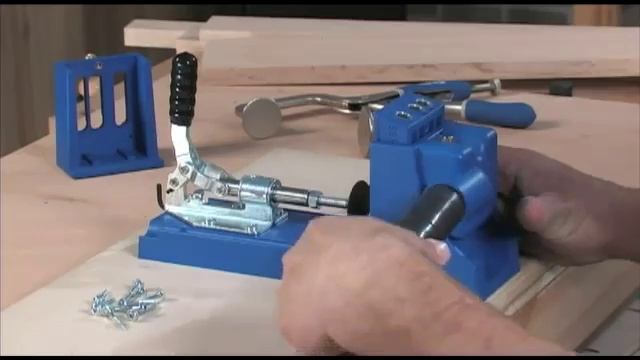 Соединитель для дерева саморезами (шурупами) Kreg Jig® K4 Master System смотреть онлайн