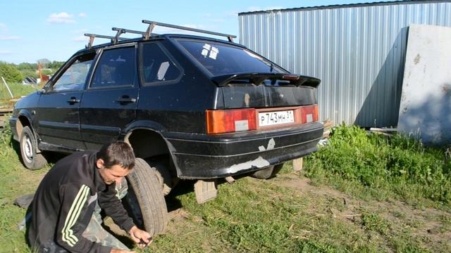 Прокол колеса!!! Быстрый ремонт прокола колеса своими руками!!! смотреть онлайн