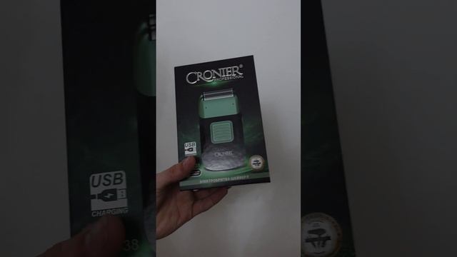 Беспроводная профессиональная машинка для стрижки волос и бороды Cronier CR-831 смотреть онлайн