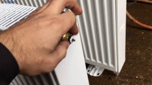 Радиаторы Керми не греют?