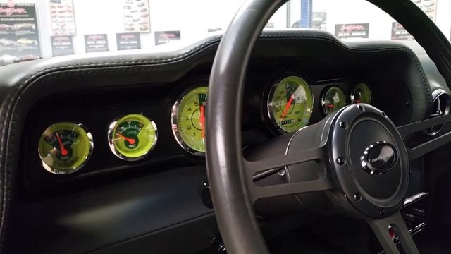 1970 Chevrolet Camaro Custom Grinch Ringbrothers Start Up Walk Around Presentation смотреть онлайн