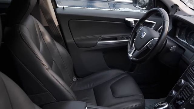 XC60 brown Лот №01294031 смотреть онлайн