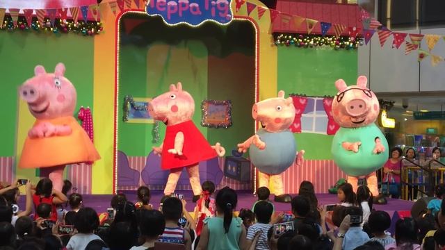 Peppa Pig Peppa's Christmas Surprise Live смотреть онлайн