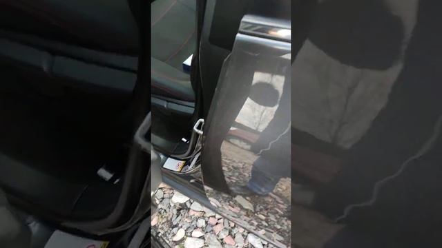 Тойота Королла E150 демпфер на замок двери смотреть онлайн