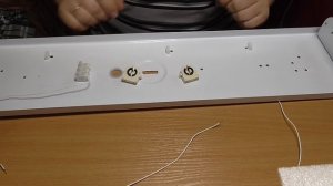 Установка светодиодной лампы Т8-10-G13.Светодиодные лампы в старый светильник.