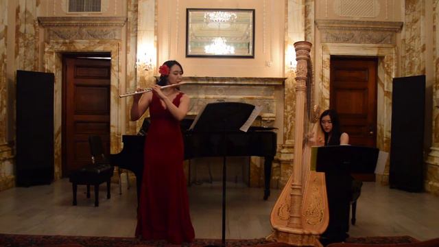Astor Piazzolla - Histoire du Tango for flute and harp, Bordello 1900 смотреть онлайн