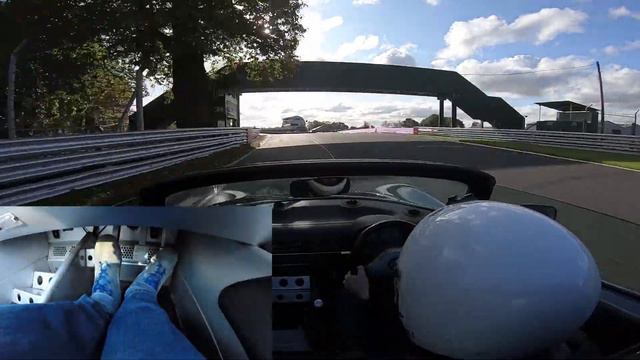 Honda Type-R powered Lotus Elise S1 at Oulton Park смотреть онлайн