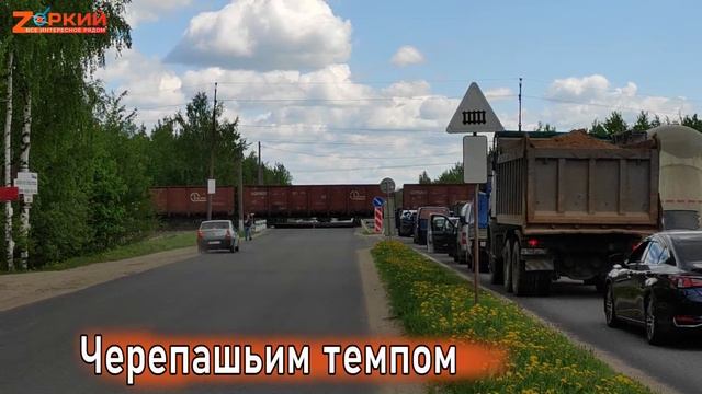 В провинции тоже бывают пробки, как в Москве: Застряли почти на час смотреть онлайн