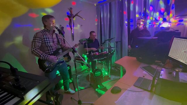 Сани - 2024