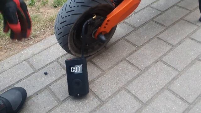 Pump Up the Ride! ⚡? XIAOMI Air Pump Review After 2 Years смотреть онлайн