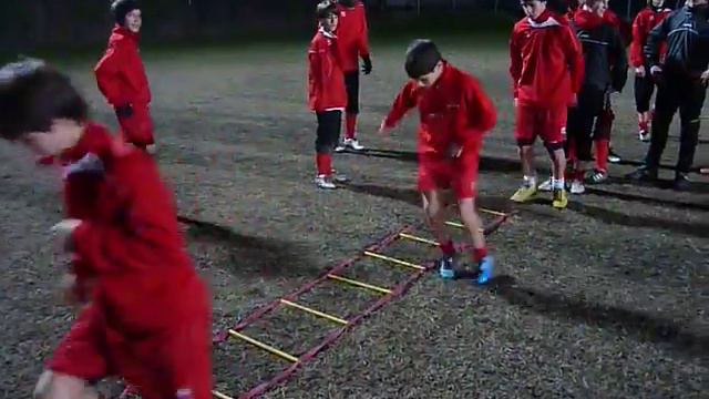 AC Este Giovanissimi:3 out1in.MOV смотреть онлайн