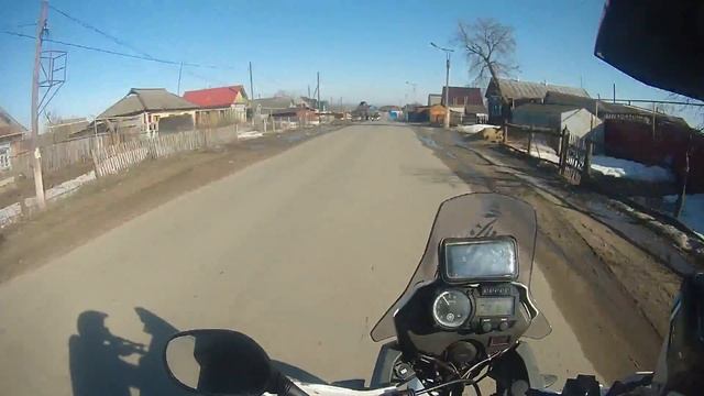 Открыл сезон 2017. Yamaha XT660Z смотреть онлайн