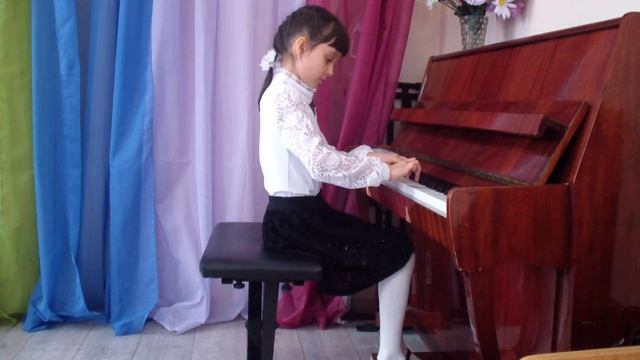 Дроздова Мария, 1 кл. - Ю. Слонов Полька; А. Руббах Воробей смотреть онлайн