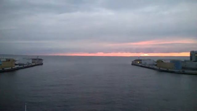 Дамба СПБ. Форватер. Паром. Лето 2016г. смотреть онлайн