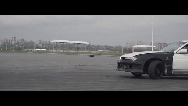 MERCEDES E-WAGON, LAUREL С МОРДОЙ ОТ SILVIA S14 | РОСТОВСКИЙ ДРИФТ смотреть онлайн