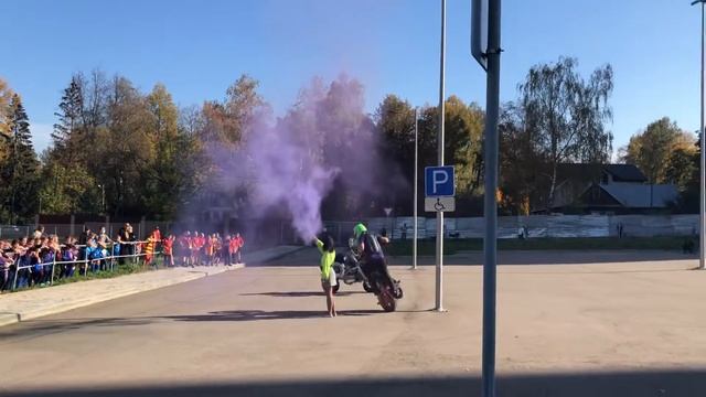 Невероятные трюки на мотоциклах смотреть онлайн