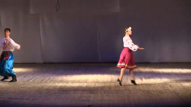Український танець Танец с бубном смотреть онлайн