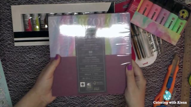 Распаковка подарка: художественные материалы и раскраски смотреть онлайн