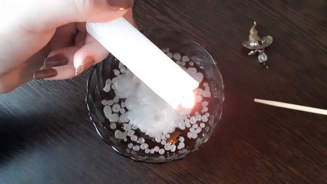 ❣?ИСТИННОЕ ОТНОШЕНИЕ К ВАМ ЗАГАДАННОГО ЧЕЛОВЕКА???ГАДАНИЕ НА ВОСКЕ? смотреть онлайн
