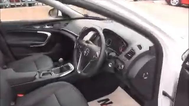 Vauxhall INSIGNIA смотреть онлайн