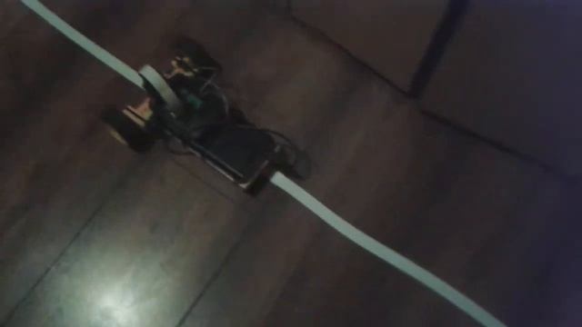 Raspberry Pi + PICamera + OpenCV = Line Follower (Final version) смотреть онлайн