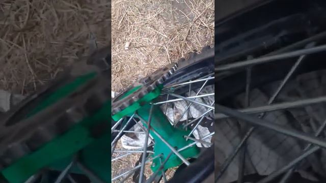 Болты обломались в ступице питбайка #мотоцикл #motoland #питбайки #поломка смотреть онлайн