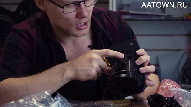 Распаковка Эхолота Garmin Striker Vivid 4cv с трансдьюсером GT20 смотреть онлайн