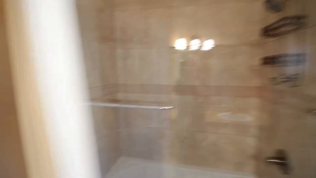 4 Bedroom 2.5 Bath 1 Story House смотреть онлайн