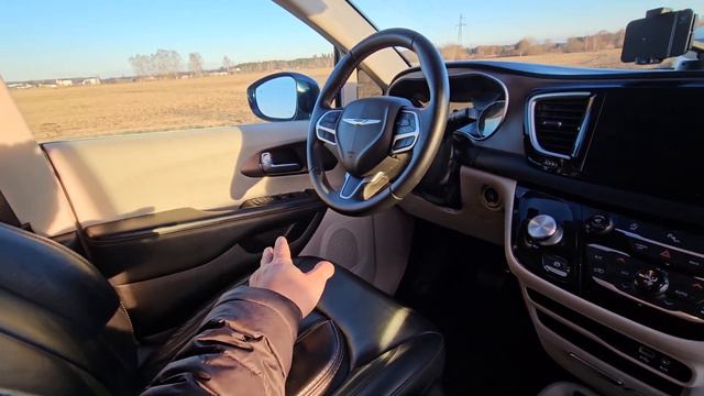 Разочарование Или радость: Chrysler Pacifica 2016-2020 3.6L V6 287 HP смотреть онлайн
