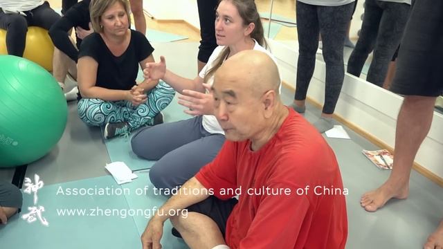 Внимание! Щитовидная железа. Много методов. Му Юйчунь. смотреть онлайн