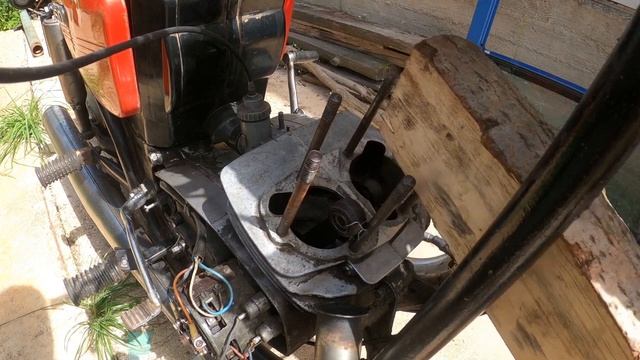 JAWA 634 стуканул двигатель после ремонта смотреть онлайн