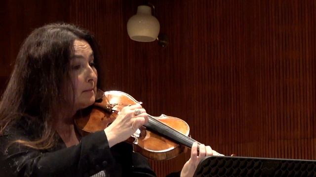 Aleksey Igudesman: Pizzicato Waltz Eszter Haffner/Gustav Ranum @universaledition смотреть онлайн