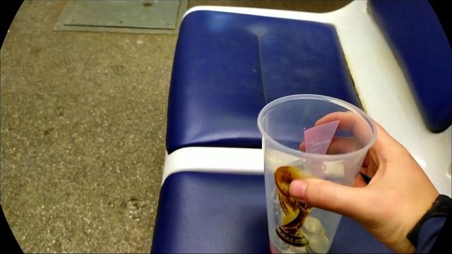Музыка в электричке (добрый охранник) смотреть онлайн