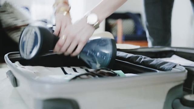 SteamOne S-Travel ruční napařovač oděvů смотреть онлайн