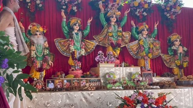Hare Krishna Iskcon Kirtan | Hare Krishna Hare Rama | Hare Krishna Mantra | Iskcon