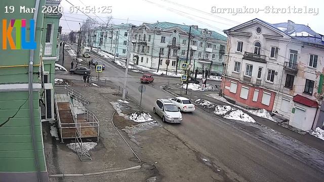 Опять ул. Горняков VS ул. Строителей смотреть онлайн