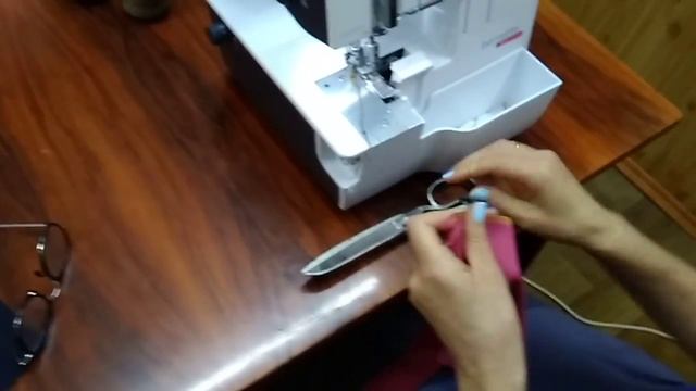 Эластичная строчка на новом оверлоке в hand made мастерской FoxyHouse смотреть онлайн