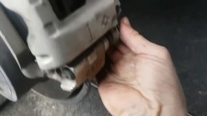 150 прадо. Замена колодок.