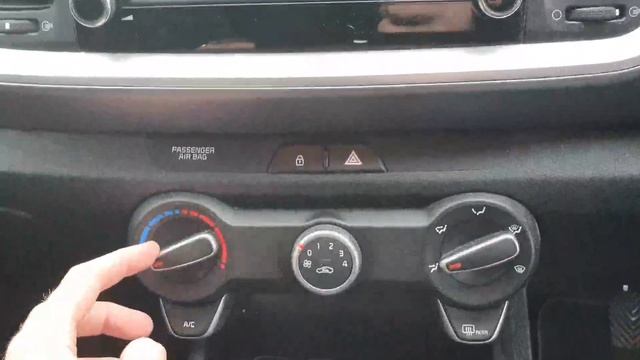 191D36835 - 2019 Kia Stonic 1.4 K2 5DR 19,500 смотреть онлайн