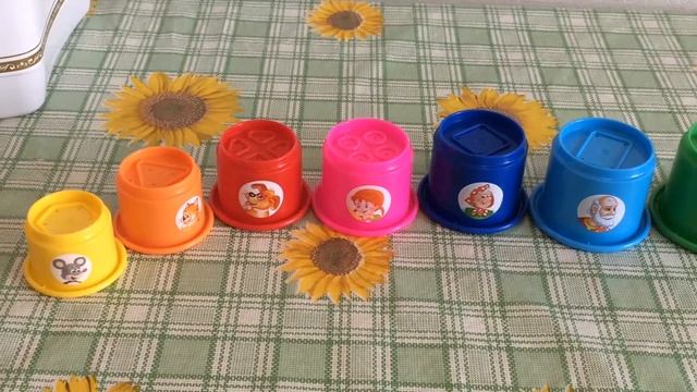 Сказка про Репку. Учим цвета с Люмзиками. Tale of Repka. Learn colors with Lyumzikami. смотреть онлайн