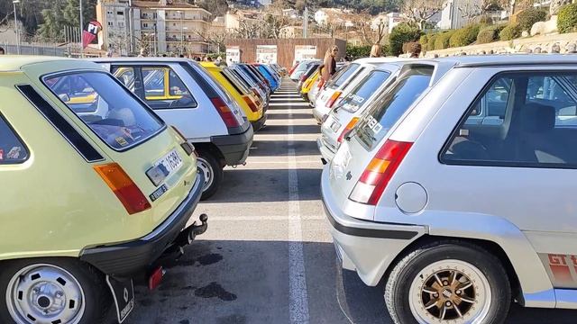 Renault 5 por detrás concentración Arbúcies 19-02-2023 смотреть онлайн