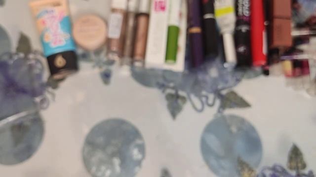 Мои пустые баночки декоративной косметики и парфюмерии за год 2022! За минусом проджект пен?)))