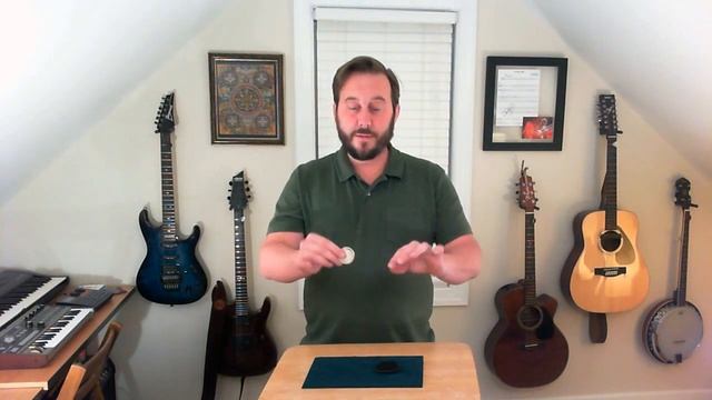 Three Coin Trick: Three's A Crowd смотреть онлайн