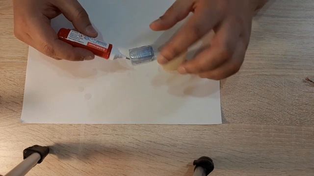 Флюс без кисточек и шприцов. Идея для облегчения процесса пайки радиодеталей. смотреть онлайн